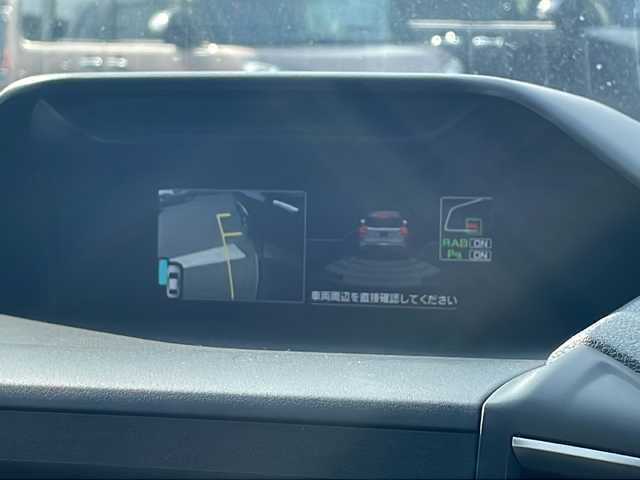 スバル フォレスター ハイブリッド アドバンス 新潟県 2019(平31)年 3万km クリスタルブラックシリカ 4WD/アイサイト/リアビークルディテクション/純正メモリーナビ/ＤＶＤナビ/フルセグ/Bluetooth接続/ETC/サイドビューモニター/全車速追従クルーズコントロール/ステアリングヒーター/全席シートヒーター/シートメモリー/パワーバックドア/純正アルミホイール/ＬＥＤヘッドライト