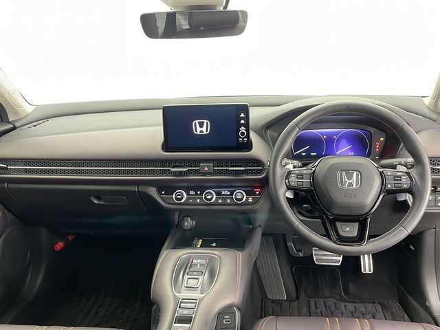 ホンダ ＺＲ－Ｖ ハイブリッド e:HEV Z 長野県 2023(令5)年 1.3万km アーバンチタニウムメタリック 4WD/純正メモリーナビ（AM/FM/USB/BT/フルセグTV）/アダクティブクルーズコントロール/ホンダセンシング/純正アルミホイール/全席シートヒーター/前席パワーシート/置くだけ充電/ビルトインETC2.0/オートホールド/電子パーキングブレーキ/ステアリングヒーター/プレミアムサウンドBOSEスピーカー/パワーバックドア/パドルシフト/純正フロアマット/革巻きステアリング/アルミペダル/取扱説明書/保証書