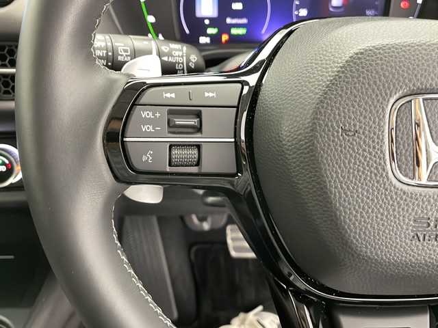 ホンダ ＺＲ－Ｖ ハイブリッド e:HEV Z 長野県 2023(令5)年 1.3万km アーバンチタニウムメタリック 4WD/純正メモリーナビ（AM/FM/USB/BT/フルセグTV）/アダクティブクルーズコントロール/ホンダセンシング/純正アルミホイール/全席シートヒーター/前席パワーシート/置くだけ充電/ビルトインETC2.0/オートホールド/電子パーキングブレーキ/ステアリングヒーター/プレミアムサウンドBOSEスピーカー/パワーバックドア/パドルシフト/純正フロアマット/革巻きステアリング/アルミペダル/取扱説明書/保証書