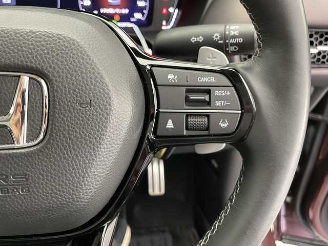 ホンダ ＺＲ－Ｖ ハイブリッド e:HEV Z 長野県 2023(令5)年 1.3万km アーバンチタニウムメタリック 4WD/純正メモリーナビ（AM/FM/USB/BT/フルセグTV）/アダクティブクルーズコントロール/ホンダセンシング/純正アルミホイール/全席シートヒーター/前席パワーシート/置くだけ充電/ビルトインETC2.0/オートホールド/電子パーキングブレーキ/ステアリングヒーター/プレミアムサウンドBOSEスピーカー/パワーバックドア/パドルシフト/純正フロアマット/革巻きステアリング/アルミペダル/取扱説明書/保証書