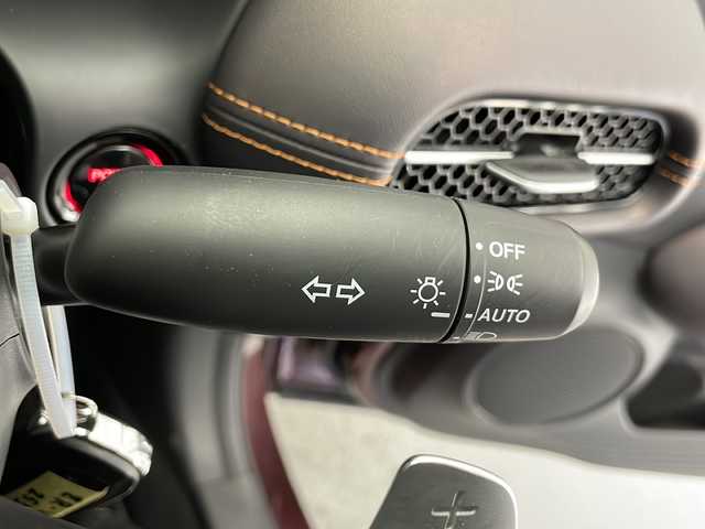 ホンダ ＺＲ－Ｖ ハイブリッド e:HEV Z 長野県 2023(令5)年 1.3万km アーバンチタニウムメタリック 4WD/純正メモリーナビ（AM/FM/USB/BT/フルセグTV）/アダクティブクルーズコントロール/ホンダセンシング/純正アルミホイール/全席シートヒーター/前席パワーシート/置くだけ充電/ビルトインETC2.0/オートホールド/電子パーキングブレーキ/ステアリングヒーター/プレミアムサウンドBOSEスピーカー/パワーバックドア/パドルシフト/純正フロアマット/革巻きステアリング/アルミペダル/取扱説明書/保証書