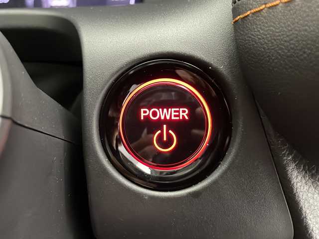 ホンダ ＺＲ－Ｖ ハイブリッド e:HEV Z 長野県 2023(令5)年 1.3万km アーバンチタニウムメタリック 4WD/純正メモリーナビ（AM/FM/USB/BT/フルセグTV）/アダクティブクルーズコントロール/ホンダセンシング/純正アルミホイール/全席シートヒーター/前席パワーシート/置くだけ充電/ビルトインETC2.0/オートホールド/電子パーキングブレーキ/ステアリングヒーター/プレミアムサウンドBOSEスピーカー/パワーバックドア/パドルシフト/純正フロアマット/革巻きステアリング/アルミペダル/取扱説明書/保証書