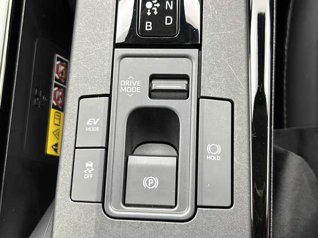 トヨタ プリウス Z 宮城県 2023(令5)年 1.2万km プラチナホワイトパールマイカ 純正12.3インチディスプレイオーディオ/(AM/FM/TV/USB/BT/Miracast)/全方位カメラ/ビルトインETC2.0/レーダークルーズコントロール/デジタルインナーミラー/BSM/レザーシート/パワーシート/シートメモリー/シートヒーター/エアシート/ステアリングヒーター/プッシュスタート/スマートキー/スペアキー/オートライト/オートマチックハイビーム/LEDヘッドライト/ヘッドライトレベライザー/ドアバイザー/純正フロアマット/純正19インチアルミホイール