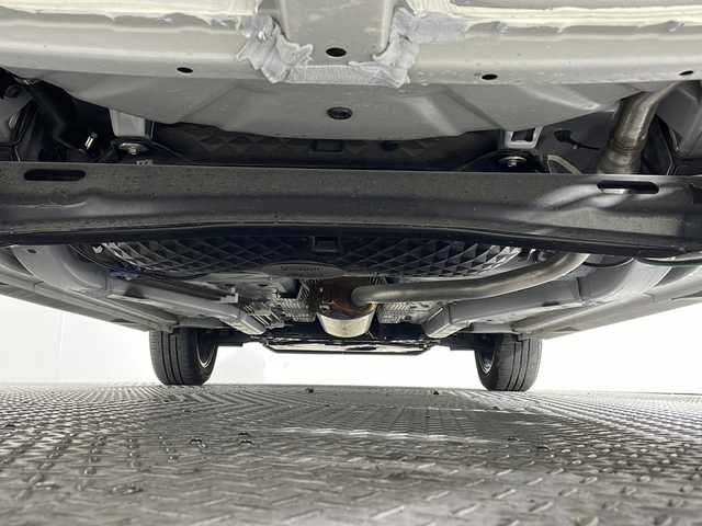 トヨタ ライズ Z 沖縄県 2023(令5)年 0.6万km シャイニングホワイトパール 県外仕入れ/禁煙車　/純正ナビ[NMZK-W73D]　/（フルセグＴＶ　ＣＤ　ＤＶＤ　Ｂｌｕｅｔｏｏｔｈ）　/パノラミックビューモニター/前方ドライブレコーダー/ＥＴＣ２．０　/レーダークルーズコントロール　/ブラインドスポットモニター　/ステアリングスイッチ　/シートヒーター/スマートアシスト/・衝突被害軽減ブレーキ/・誤発進抑制機能/・ふらつき警報逸脱抑制制御/ブラインドスポットモニター/LEDヘッドライト/純正アルミホイール/純正ドアバイザー