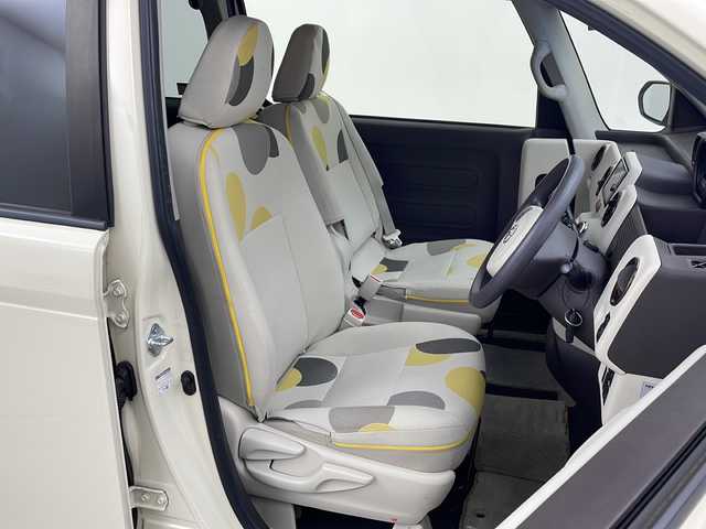 トヨタ ポルテ F アラモード トロワ 愛知県 2017(平29)年 3.5万km クリームベージュ /禁煙車//ワンオーナー車//特別仕様車”a la mode Trois”//純正ナビ(NSZT-W66T)//バックカメラ//ビルトインETC//トヨタセーフティセンスC//特別装備/- 外装加飾(ブラウン)/- ウォッシャブルシートカバー/- 専用内装・天井・フロアマット(フロマージュ+プラム+水玉模様)　/- ホイールキャップ(パールホワイト)//ハロゲンヘッドライト//デジタルセンターメーター//ステアリングスイッチ//純正ドアバイザー//プッシュスタート//電動格納ミラー//アイドリングストップ//イモビライザー