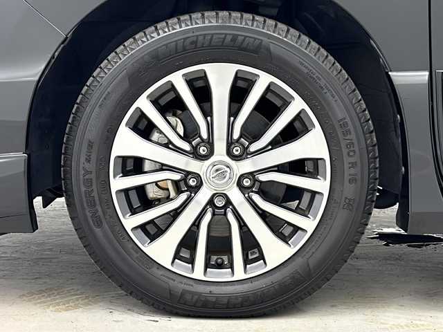 日産 セレナ HWS S HV Vエアロ+Sefty Aセーフ 大阪府 2015(平27)年 2.4万km ダイヤモンドブラック 純正ナビ/・フルセグTV/・Bluetooth/・FM/AM/純正後席フリップダウンモニター/アラウンドビューモニター/衝突軽減システム/クルーズコントロール/両側パワースライドドア/前後コーナーセンサー/ビルトインETC/スマートキー/LEDヘッドライト
