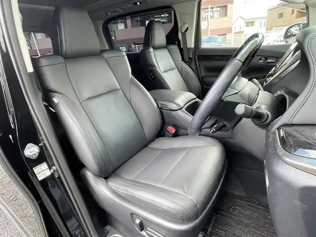 トヨタ アルファード S Cパッケージ 福岡県 2021(令3)年 10.9万km ブラック ワンオーナー/ツインムーンルーフ/モデリスタエアロ(フロント/サイド/リア)/純正12.1インチフリップダウンモニター【V12T-R68C】/デジタルインナーミラー/純正9インチコネクテッドナビ/　(AM/FM/CD/DVD/Bluetooth/フルセグTV/Miracast)/バックカメラ/トヨタセーフティセンス/・プリクラッシュセーフティ/・レーントレーシングサポート/・レーダークルーズコントロール/・レーンディパーチャーアラート/・オートマッチックハイビーム/・アダプティブハイビーム/・ロードサインアシスト/・先行車発進アラーム/・リヤクロストラフィックアラート/横滑り防止/純正18インチAW/パワーバックドア/前後ドライブレコーダー【CellSTAR CS-32FH】/ビルトインETC2.0/パワーシート(D/N)/シートメモリー/シートヒーター/エアシート(D/N)/ステアリングヒーター/ステアリングスイッチ/オットマン(N/後席)/後席用サンシェード(2.3列目)/nanoe/純正フロアマット/ドアバイザー/USBポート/スペアキー×1/アクセサリーソケット/ISOFIX/保証書/取扱説明書/マルチメディア取扱説明書