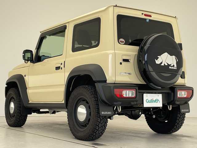 スズキ ジムニー シエラ JC 愛知県 2025(令7)年 0.6万km シフォンアイボリーM 純正8型ナビ/スズキセーフティサポート/トランスファーレバー/フルセグ/バックカメラ/シートヒーター/クルーズコントロール/ダウンヒルアシストコント/オートライト/ステアリングスイッチ/スマートキー/プッシュスタート