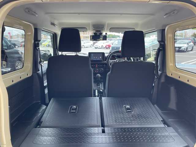 スズキ ジムニー シエラ JC 愛知県 2025(令7)年 0.6万km シフォンアイボリーM 純正8型ナビ/スズキセーフティサポート/トランスファーレバー/フルセグ/バックカメラ/シートヒーター/クルーズコントロール/ダウンヒルアシストコント/オートライト/ステアリングスイッチ/スマートキー/プッシュスタート