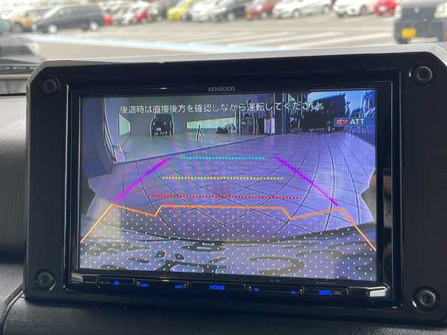 スズキ ジムニー シエラ JC 愛知県 2025(令7)年 0.6万km シフォンアイボリーM 純正8型ナビ/スズキセーフティサポート/トランスファーレバー/フルセグ/バックカメラ/シートヒーター/クルーズコントロール/ダウンヒルアシストコント/オートライト/ステアリングスイッチ/スマートキー/プッシュスタート