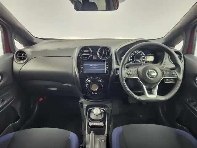 日産 ノート e－パワー X Bアロー 愛知県 2018(平30)年 3.7万km 赤 純正7インチナビ/バックカメラ/Bluetooth/フルセグTV/衝突被害軽減ブレーキ/クルーズコントロール/横滑り防止装置/レーンキープアシスト/オートライト/フォグランプ/ETC/純正AW/純正フロアマット/プッシュスタート/スマートキー/スペアキー
