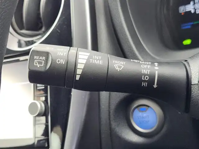 日産 ノート e－パワー X Bアロー 愛知県 2018(平30)年 3.7万km 赤 純正7インチナビ/バックカメラ/Bluetooth/フルセグTV/衝突被害軽減ブレーキ/クルーズコントロール/横滑り防止装置/レーンキープアシスト/オートライト/フォグランプ/ETC/純正AW/純正フロアマット/プッシュスタート/スマートキー/スペアキー