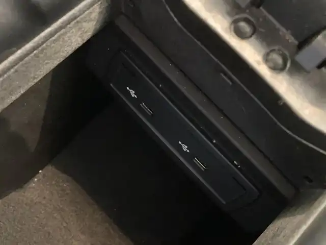 メルセデス・ベンツ Ｍ・ベンツ Ａ２００ｄ AMGライン 熊本県 2021(令3)年 3.1万km ポーラホワイト ・スマートキー/・プッシュスタート/・アクティブステアリングアシスト/・道路標識アシスト/・アクティブレーンキーピングアシスト/・アクティブブレーキアシスト/・アテンションアシスト/・レーンチェンジアシスト/・インテリジェントライトシステム/・クルーズコントロール(追従式)/・ハーフレザーシート/・前席パワーシート/・前席シートヒーター/・純正メモリナビ/　【Bluetooth・USB・AppleCarPlay・AndroidAuto】/・フルセグTV/・バックカメラ/・ETC2.0/・ふぉらいぶレコーダー(前方録画)/・LEDヘッドランプ/・純正マット