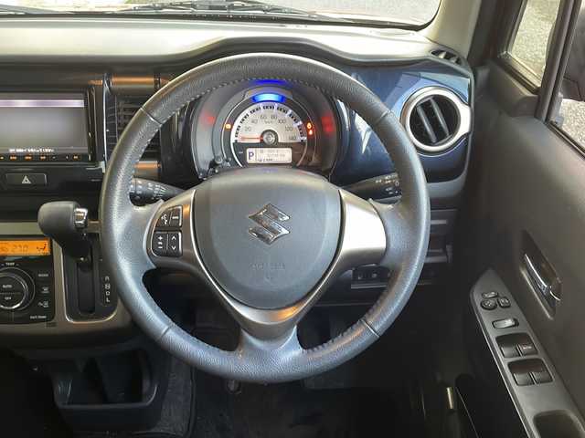 スズキ ハスラー Jスタイル Ⅲ 岐阜県 2018(平30)年 3.2万km フェニックスレッドパール/スチールシルバー2トーン 禁煙車/純正ナビ/バックカメラ/衝突軽減ブレーキ/オートライト/HIDヘッドライト/フォグランプ/LKA/アイドリングストップ/シートヒーター/ハーフレザーシート/オートエアコン/ステアリングリモコン/ドライブレコーダー/純正フロアマット/純正アルミホイール/純正ドアバイザー/スマートキー/プッシュスタート/ルーフレール