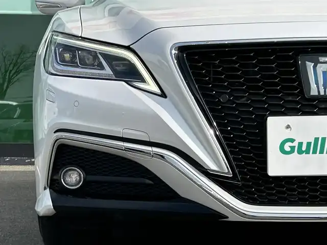 トヨタ クラウン ハイブリッド RS 和歌山県 2022(令4)年 3.9万km プレシャスホワイトパール 【純正12.3インチナビ/バックカメラ/フルセグTV/衝突軽減ブレーキ/ブラインドスポットモニター/前後コーナーセンサー/オートライト/レーダークルコン/ビルトインETC/シートヒーター/パワーシート/AC１００V充電/LEDヘッドライト/フォグランプ