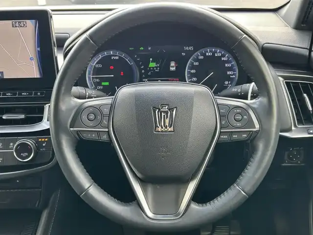 トヨタ クラウン ハイブリッド RS 和歌山県 2022(令4)年 3.9万km プレシャスホワイトパール 【純正12.3インチナビ/バックカメラ/フルセグTV/衝突軽減ブレーキ/ブラインドスポットモニター/前後コーナーセンサー/オートライト/レーダークルコン/ビルトインETC/シートヒーター/パワーシート/AC１００V充電/LEDヘッドライト/フォグランプ