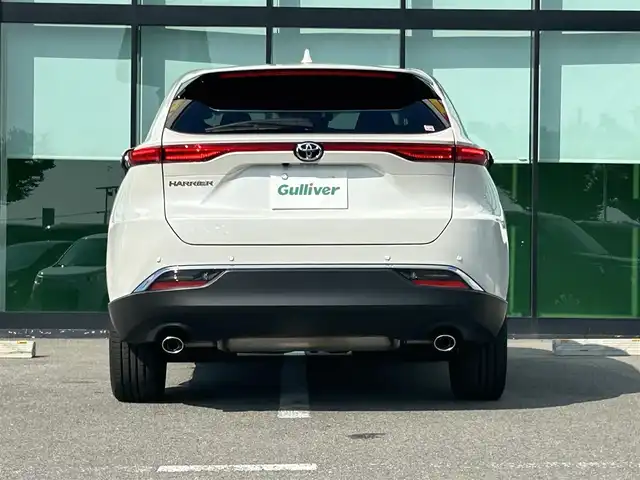 トヨタ ハリアー Z 和歌山県 2021(令3)年 1.5万km ホワイトパールクリスタルシャイン 純正１２．３インチナビ/JBLプレミアムサウンド/フルセグTV/バックカメラ/デジタルインナーミラー/（Bluetooth/USB/AUX)/プリクラッシュセーフティー/ブラインドスポットモニター/ヘッドアップディスプレイ/レーダークルーズコントロール/レーンキープアシスト/クリアランスソナー/パーキングサポートブレーキ/ロードサインアシスト/リヤトラフィックアラート/電子パーキング/オートホールド/MTモード付AT/純正ドライブレコーダー/純正ビルトインETC２．０/ハーフレザーシート/パワーシート/パワーバックドア/ISOFIX/LEDヘッドライト/LEDフォグランプ/オートライト/オートハイビーム