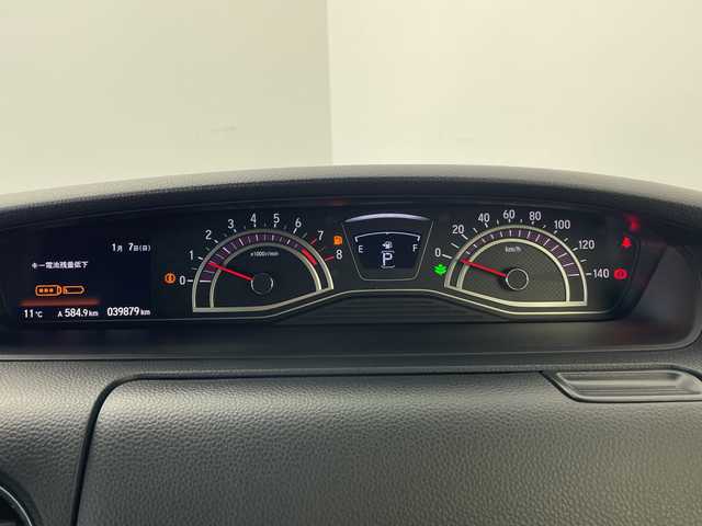 ホンダ Ｎ ＢＯＸ カスタム G L ターボ ホンダセンシング 愛知県 2020(令2)年 4万km プラチナホワイトパール ホンダセンシング/社外ナビ（Panasonic　CN-RE04D）/・フルセグ/Bluetooth/CD/DVD/SD/USB/バックカメラ/ビルトインETC/両側パワースライドドア/クルーズコントロール追従有/ハーフレザーシート/前席シートヒーター/レーンキープアシスト/衝突被害軽減/革巻きステアリング/スマートキー/プッシュスタート/スペアキー１本/LEDオートライト/フォグランプ/シートヒーター/純正アルミホイール/純正フロアマット