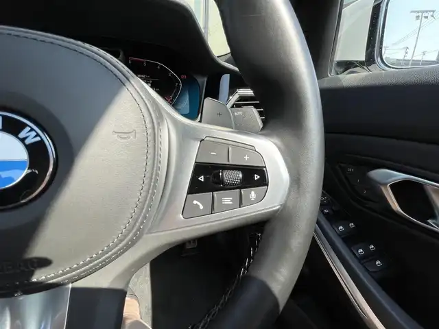 ＢＭＷ ３２０ｄ xDrive Mスポーツ 石川県 2020(令2)年 4万km アルピンホワイトⅢ 衝突軽減ブレーキ/アクティブクルーズコントロール/ブラインドスポットモニタ－/純正ナビ/３６０カメラ/クリアランスソナー/リモートチャージング/オートマチックトランクリッドオペレーション/ＬＥＤヘッド
