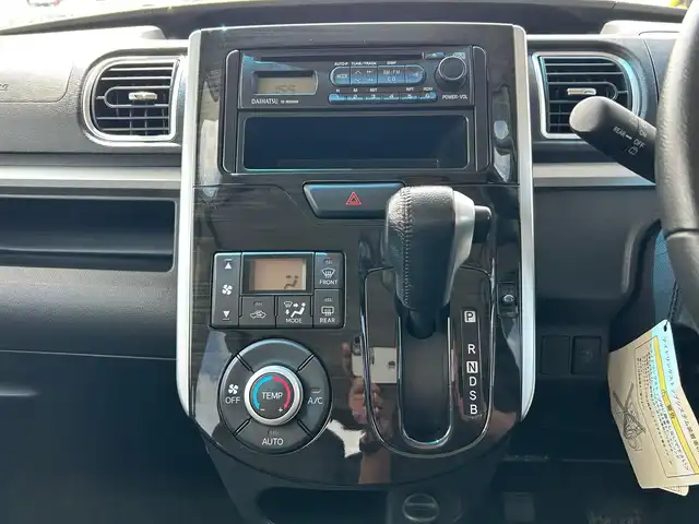 ダイハツ タント カスタム RS トップED SA 岩手県 2015(平27)年 5万km パールホワイトⅢ 4WD/スマートアシスト/社外オーディオ/両側パワースライドドア/LEDオートライト/フォグランプ/合皮ハーフレザーシート/社外15インチアルミホイール/アイドリングストップ/スマートキー