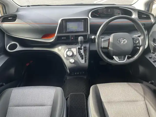 トヨタ シエンタ ファンベースG 鳥取県 2019(平31)年 3.7万km ベージュマイカM/グレイッシュブラウンM ツートンカラー/ブラックルーフ/社外ナビ／ＴＶ／ＤＶＤ／ＣＤ／ＢＴ/バックカメラ・ＥＴＣ/トヨタセーフティセンス/レーンキープアシスト/両側パワースライド/前席シートヒーター/ハンドルヒーター/ＬＥＤヘットライト/フォグライト/オートライト/オートハイビーム/プッシュエンジンスタート/ウィンカーミラー/フロアマット/ドアバイザー