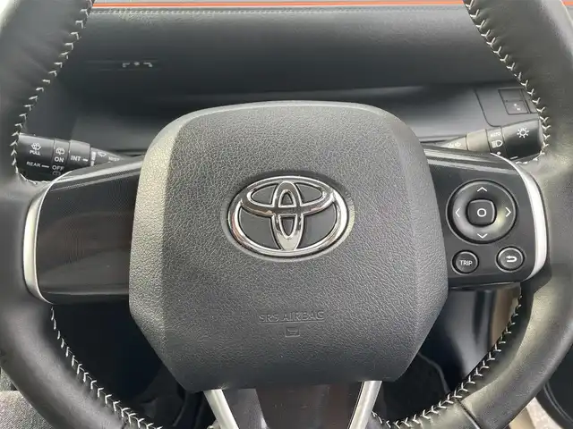 トヨタ シエンタ ファンベースG 鳥取県 2019(平31)年 3.7万km ベージュマイカM/グレイッシュブラウンM ツートンカラー/ブラックルーフ/社外ナビ／ＴＶ／ＤＶＤ／ＣＤ／ＢＴ/バックカメラ・ＥＴＣ/トヨタセーフティセンス/レーンキープアシスト/両側パワースライド/前席シートヒーター/ハンドルヒーター/ＬＥＤヘットライト/フォグライト/オートライト/オートハイビーム/プッシュエンジンスタート/ウィンカーミラー/フロアマット/ドアバイザー