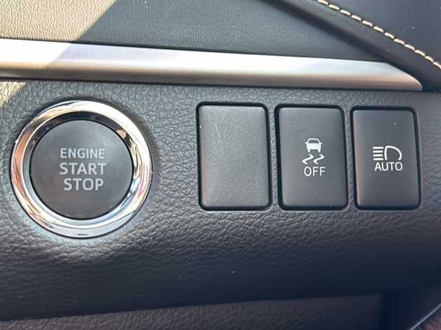 トヨタ ハリアー プレミアム 富山県 2016(平28)年 6.2万km ブラック 社外ナビ/フルセグTV/Bluetooth/バックカメラ/レーンキープアシスト/クルーズコントロール/プッシュスタート/スマートキー/ハーフレザーシート/パワーシート/電動リアゲート/ウッドコンビ革巻きステアリング/LEDヘッドライト/オートライト/オートハイビーム/ETC