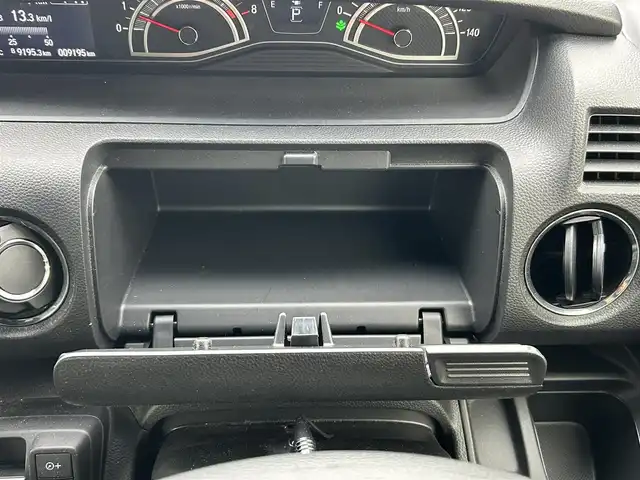 ホンダ Ｎ ＢＯＸ カスタム L 静岡県 2022(令4)年 1万km プラチナホワイトパール 社外メモリーナビ/（AM/FM/CD/DVD/BT）/フルセグTV/バックカメラ/社外ドライブレコーダー/スマートキー×2/プッシュスタート/左側パワースライドドア/レーダークルーズコントロール/シートヒーター/コーナーセンサー/フロアマット/ドアバイザー/衝突被害軽減ブレーキ/レーンキープアシスト/横滑り防止装置/保証書/取扱説明書
