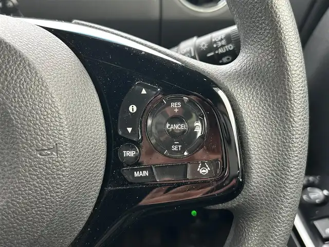 ホンダ Ｎ ＢＯＸ カスタム L 静岡県 2022(令4)年 1万km プラチナホワイトパール 社外メモリーナビ/（AM/FM/CD/DVD/BT）/フルセグTV/バックカメラ/社外ドライブレコーダー/スマートキー×2/プッシュスタート/左側パワースライドドア/レーダークルーズコントロール/シートヒーター/コーナーセンサー/フロアマット/ドアバイザー/衝突被害軽減ブレーキ/レーンキープアシスト/横滑り防止装置/保証書/取扱説明書