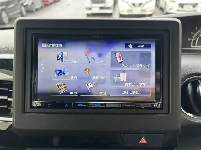 ホンダ Ｎ ＢＯＸ カスタム L 静岡県 2022(令4)年 1万km プラチナホワイトパール 社外メモリーナビ/（AM/FM/CD/DVD/BT）/フルセグTV/バックカメラ/社外ドライブレコーダー/スマートキー×2/プッシュスタート/左側パワースライドドア/レーダークルーズコントロール/シートヒーター/コーナーセンサー/フロアマット/ドアバイザー/衝突被害軽減ブレーキ/レーンキープアシスト/横滑り防止装置/保証書/取扱説明書