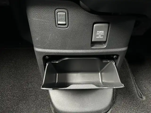 ホンダ Ｎ ＢＯＸ カスタム L 静岡県 2022(令4)年 1万km プラチナホワイトパール 社外メモリーナビ/（AM/FM/CD/DVD/BT）/フルセグTV/バックカメラ/社外ドライブレコーダー/スマートキー×2/プッシュスタート/左側パワースライドドア/レーダークルーズコントロール/シートヒーター/コーナーセンサー/フロアマット/ドアバイザー/衝突被害軽減ブレーキ/レーンキープアシスト/横滑り防止装置/保証書/取扱説明書