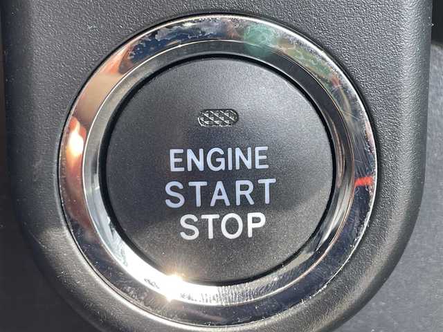トヨタ ルーミー カスタムG 滋賀県 2020(令2)年 3.2万km パールホワイトⅢ 純正ナビ/・Bluetooth/ワンセグ/・CD/DVD/バックカメラ/ステアリングリモコン/ETC/前後ドライブレコーダー/クルーズコントロール/両側パワースライドドア/オートリトラミラー/シートリフター/LEDヘッドライト/オートハイビーム/フォグライト/スマートキー