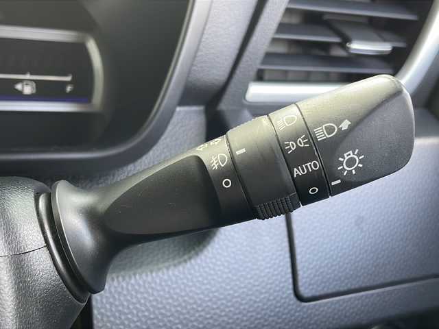 トヨタ タンク カスタムG S 青森県 2017(平29)年 8.1万km パールホワイトⅢ 4WD/寒冷地仕様/純正SDナビ・フルセグTV/CD・DVD・Bluetooth/バックカメラ/両側パワースライドドア/前席シートヒーター/スマートアシストII/衝突回避支援システム/車線逸脱警報機能/前後誤発進抑制制御機能/後方コーナーセンサー/クルーズコントロール/ワイパーデアイサー/前方ドライブレコーダー/ビルトインETC/LEDヘッドライト/LEDフォグライト/純正14インチアルミ/スマートキー/プッシュスタート