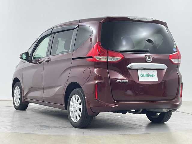 ホンダ フリード G 道央・札幌 2017(平29)年 4.9万km プレミアムディープロッソパール ・純正ナビ(TV＆CD＆DVD＆BT)/・バックカメラ/・ワイパーデアイサー/・横滑り防止/・両側パワースライドドア/・シートヒーター/・ビルトインETC/・純正ドライブレコーダー/・オートライト/・LEDヘッドライト/・スマートキー