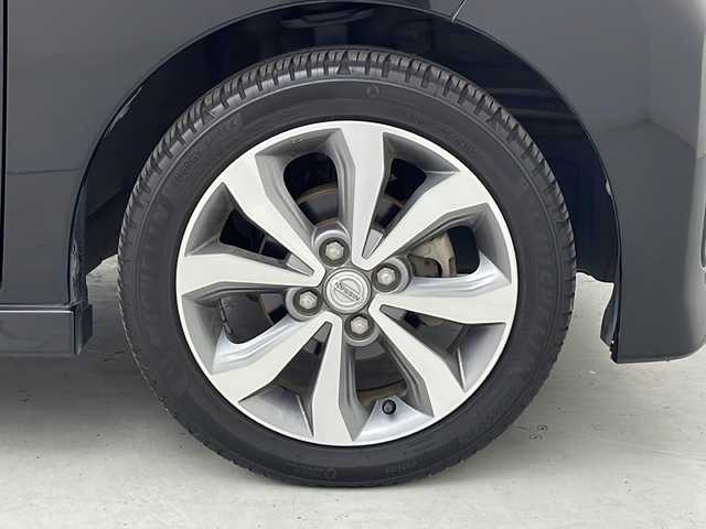 日産 デイズ ルークス ハイウェイスターターボ 宮城県 2016(平28)年 3.1万km ブラック ワンオーナー/アラウンドビューモニター/エマージェンシーブレーキ/両側パワースライドドア/純正SDナビ/・CD.DVD.SD.BT/フルセグTV/アイドリングストップ/横滑り防止装置/HIDヘッドライト/フォグランプ/社外ドライブレコーダー（FR）/ETC/プッシュスタート/スマートキー/ステアリングヒーター/ロールサンシェード/純正15インチアルミホイール/純正フロアマット