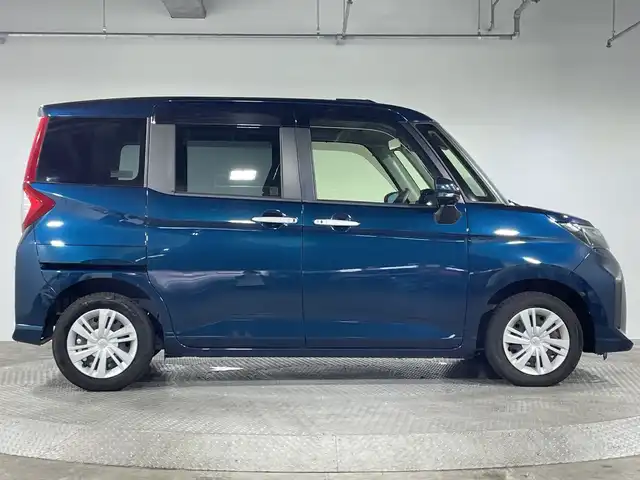 トヨタ ルーミー G 神奈川県 2021(令3)年 1.8万km レーザーブルークリスタルシャイン 純正7型SDナビゲーション/AM　FM　フルセグ　Bluetooth　CD　SD/両側パワースライドドア/全方位モニター/スマートアシスト/先行車発進お知らせ機能/車線逸脱警報/標識認識機能/ふらつき警報機能/前後クリアランスソナー/アイドリングストップ/前後ドライブレコーダー/ビルトインETC/ステアリングスイッチ/純正フロアマット/スマートキー/LEDヘッドライト/オートライト/オートハイビーム