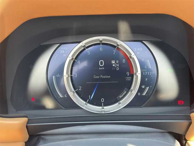レクサス ＬＣ 500 コンバーチブル 広島県 2021(令3)年 1.8万km ホワイトノーヴァガラスフレーク ワンオーナー/電動ソフトトップ（サンドベージュ）/ブラック塗装ブレーキキャリパー/オーカー本革シート/・シートヒーター/・エアシート/・パワーシート/ヘッドアップディスプレイ/純正ナビ（CD/フルセグTV/Bluetooth）/バックカメラ/ETC2.0/純正21インチAW/衝突被害軽減ブレーキ/車線逸脱警報/オートマチックハイビーム/ブラインドスポットモニター/レーダークルーズコントロール/コーナーセンサー