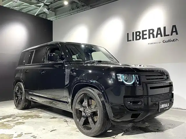 ランドローバー ランドローバー ディフェンダー 110XダイナミックSE 道央・札幌 2022(令4)年 3.7万km 黒 ブラックエクステリアパック/スライディングパノラミックルーフ/２２インチ　スタイル5098　５スポーク/（グロスブラックフィニッシュ）/MERIDIANサウンドシステム/ブラインドスポットパック/・クリアイグジットモニター/・ブラインドスポットアシスト/・リバーストラフィックディテクション/ドライバーアシストパック/・リアコリジョンモニター/・アダプティブクルーズコントロール/黒ベージュ革シート/３Dサラウンドカメラ/１１．４インチタッチスクリーン/メモリー付パワーシート（D/N）/シートヒーター（前席・後席）/LEDヘッドライト/オートライト/ETC