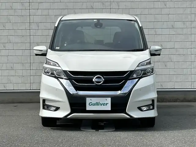 日産 セレナ ハイウェイスター Vセレクション 福岡県 2018(平30)年 4.7万km ブリリアントホワイトパール 純正７型SDナビ(フルセグTV/CD)アラウンドビューモニター後席フリップダウンモニターエマージェンシーブレーキコーナーセンサー両側パワスラETC2.0USBポート純正LEDヘッドライト純正フロアマット純正アルミホイール16インチスマートキープッシュスタート