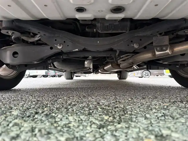 日産 エルグランド 250ハイウェイスターS 千葉県 2018(平30)年 3.6万km ファントムブラック 純正ナビ/(Bluetooth/フルセグTV/CD/DVD/FM)/バックカメラ/フリップダウンモニター/ドライブレコーダー/クルーズコントロール/両側パワースライドドア/オットマン(N席/2列目)/ロールサンシェード/ドアバイザー/純正18インチアルミホイール/純正フロアマット/サイド+カーテンエアバッグ/ETC/スマートキー