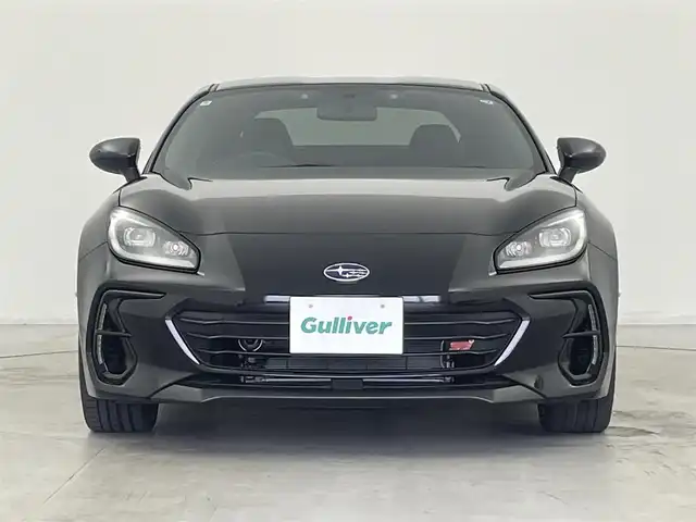 スバル ＢＲＺ STIスポーツ 群馬県 2024(令6)年 0.3万km クリスタルブラックシリカ 純正カロッツェリア９インチナビ/・CD/DVD/SD(MSV)/USB/AUX/HDMI/Bluetooth/・フルセグTV/・バックカメラ/＝＝＝＝＝＝＝/純正カロッツェリア９型ナビ　バックカメラ　Ｂｌｕｅｔｏｏｔｈ　フルセグＴＶ　ハーフレザーシート　シートヒーター　アイサイト　追従クルーズ　ＬＥＤヘッドライト　ＡＨＢ　ブレンボキャリパー　純正ＡＷ　禁煙