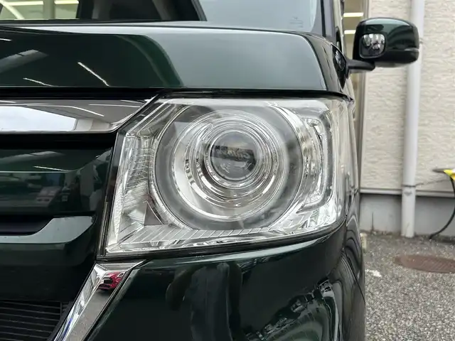 ホンダ Ｎ ＢＯＸ G L ホンダセンシング 兵庫県 2018(平30)年 2.1万km ブリティッシュグリーンP 純正ディーラーSDナビ/　Bluetooth/CD/iPod/AM/FM/バックカメラ/純正ビルトインETC/ベンチシート/片側パワースライドドア/アイドリングストップ/アダプティブクルーズコントロール/アンチロック・ブレーキ・システム/レーンキープアシスト/横滑り防止装置/盗難防止装置/衝突被害軽減システム/パワーステアリング/パワーウィンドウ/スマートキー/純正フロアマット/エアバッグ（W）/保証書/取扱説明書