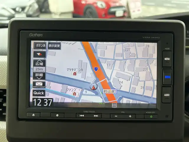 ホンダ Ｎ ＢＯＸ G L ホンダセンシング 兵庫県 2018(平30)年 2.1万km ブリティッシュグリーンP 純正ディーラーSDナビ/　Bluetooth/CD/iPod/AM/FM/バックカメラ/純正ビルトインETC/ベンチシート/片側パワースライドドア/アイドリングストップ/アダプティブクルーズコントロール/アンチロック・ブレーキ・システム/レーンキープアシスト/横滑り防止装置/盗難防止装置/衝突被害軽減システム/パワーステアリング/パワーウィンドウ/スマートキー/純正フロアマット/エアバッグ（W）/保証書/取扱説明書