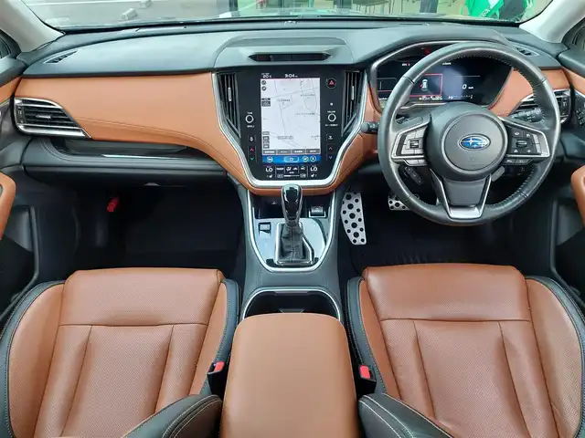 スバル アウトバック リミテッドEX 東京都 2021(令3)年 4.3万km クリスタルブラックシリカ 高度運転支援システム　アイサイトＸ/・渋滞時ハンズオフアシスト/・渋滞時発進アシスト/・アクティブレーンチェンジアシスト/・カーブ前速度制御/・料金所前速度制御/・プリクラッシュブレーキ/・ツーリングアシスト/・追従型クルーズコントロール/オートビークルホールド/アイドリングストップ/スバルリアビークルディテクション/XMODE/11.6インチセンターインフォメーションディスプレイ/・Bluetooth接続/・フルセグTV/・Apple Car Play/・Android Auto/バックカメラ/ドライブレコーダー/パワーバックドア/ステアリング連動ヘッドランプ/ワンタッチウィンカー機能/ドライバーモニタリングシステム/前席パワーシート/前席シートヒーター/ステアリングヒーター/電子パーキング