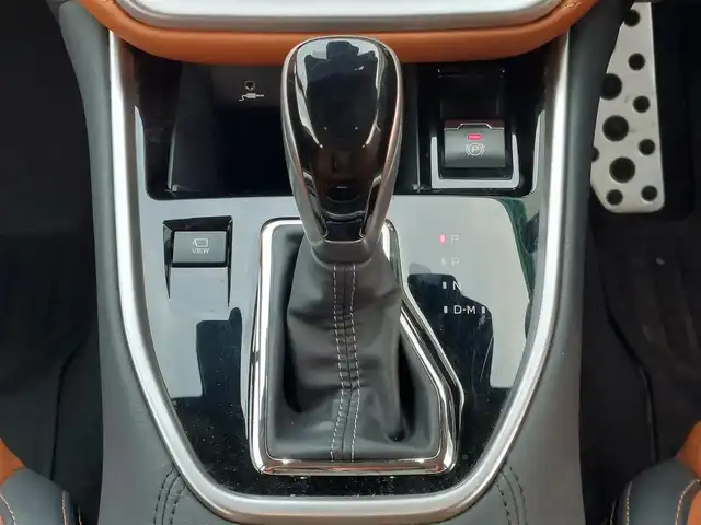 スバル アウトバック リミテッドEX 東京都 2021(令3)年 4.3万km クリスタルブラックシリカ 高度運転支援システム　アイサイトＸ/・渋滞時ハンズオフアシスト/・渋滞時発進アシスト/・アクティブレーンチェンジアシスト/・カーブ前速度制御/・料金所前速度制御/・プリクラッシュブレーキ/・ツーリングアシスト/・追従型クルーズコントロール/オートビークルホールド/アイドリングストップ/スバルリアビークルディテクション/XMODE/11.6インチセンターインフォメーションディスプレイ/・Bluetooth接続/・フルセグTV/・Apple Car Play/・Android Auto/バックカメラ/ドライブレコーダー/パワーバックドア/ステアリング連動ヘッドランプ/ワンタッチウィンカー機能/ドライバーモニタリングシステム/前席パワーシート/前席シートヒーター/ステアリングヒーター/電子パーキング