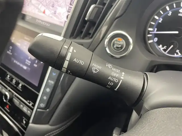 日産 スカイライン GT タイプP 埼玉県 2020(令2)年 4.3万km ブリリアントホワイトパール ワンオーナー/レザーシート/純正メモリナビ/　DTV/CD/DVD/BT/USB/HDDREC/AUX/インテリジェントアラウンドビューモニター/前席パワーシート/D席メモリ付きパワーシート/前席シートヒーター/サンルーフ/ドライブモードセレクト/ハンズフリーフォン/インテリジェントクルーズコントロール/エマージェンシーブレーキ/LDW（車線逸脱警報）/ビルトインETC2.0/エンジンスタートボタン/スマートキー/純正LEDヘッドライト＆フォグランプ/オートライト/純正フロアマット/純正アルミホイール