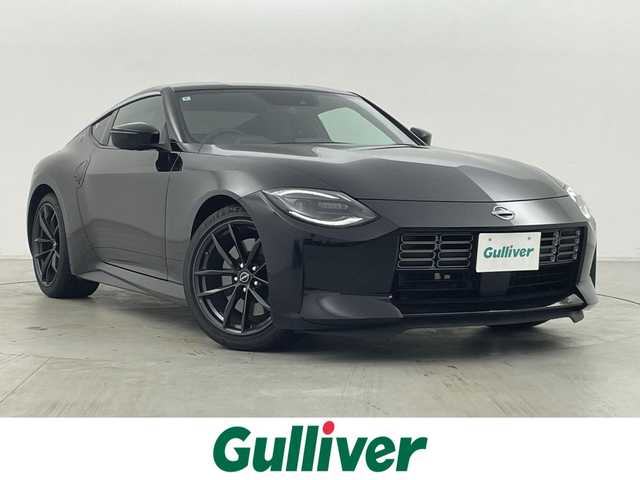 日産 フェアレディ Ｚ バージョンST 群馬県 2024(令6)年 0.9万km ガンＭ／黒 純正9インチメモリナビ/・AM/FM/BT/USB/・Apple Car Play /Android Auto/・BOSEサウンド/＝＝＝＝＝/純正９インチナビ　バックカメラ　ＢＯＳＥサウンドシステム　インテリジェントクルーズコントロール　パドルシフト　ブラインドスポットモニター　シートヒーター　パワーシート　本革シート　ＥＴＣ２．０　禁煙車