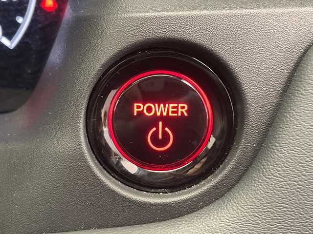 ホンダ ヴェゼル ハイブリッド e:HEV X 宮崎県 2024(令6)年 3.6万km プラチナホワイトパール ワンオーナー/禁煙車/ホンダセンシング/メモリナビTV/（CD/DVD/Bluetooth/フルセグTV)/バックカメラ/ETC/純正16インチアルミ/純正LEDオートライト/フロアマット/アダプティブクルーズコントロール/レーンディパーチャーアラート/オートマチックハイビーム/ダウンヒルアシストコントロール/クリアランスソナー/電子パーキング/オートホールド/スマートキー/スペアキー１本/プッシュエンジンスタート/取扱い説明書