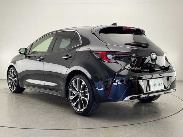トヨタ カローラ スポーツ ハイブリッドG Z 宮崎県 2025(令7)年 0.7万km プレシャスブラックパール ワンオーナー/Toyota Safety Sense/〇プリクラッシュセーフティ/〇レーンディパーチャーアラート/〇ブラインドスポットモニター/〇リアクロストラフィックアラート/〇パーキングサポートブレーキ/〇ロードサインアシスト/〇安心降車アシスト/〇プロアクティブドライビングアシスト/〇レーダークルーズコントロール/〇オートマチックハイビーム/〇クリアランスソナー/〇発進遅れ告知/純正10.5インチナビ/フルセグTV/バックカメラ/シートヒーター/LEDヘッドライト/ビルトインETC2.0/純正18インチAW/スマートキー×2/保証書/取扱説明書