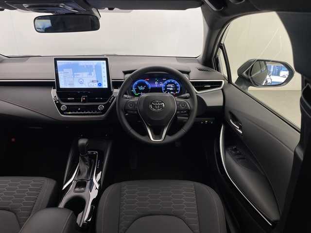 トヨタ カローラ スポーツ ハイブリッドG Z 宮崎県 2025(令7)年 0.7万km プレシャスブラックパール ワンオーナー/Toyota Safety Sense/〇プリクラッシュセーフティ/〇レーンディパーチャーアラート/〇ブラインドスポットモニター/〇リアクロストラフィックアラート/〇パーキングサポートブレーキ/〇ロードサインアシスト/〇安心降車アシスト/〇プロアクティブドライビングアシスト/〇レーダークルーズコントロール/〇オートマチックハイビーム/〇クリアランスソナー/〇発進遅れ告知/純正10.5インチナビ/フルセグTV/バックカメラ/シートヒーター/LEDヘッドライト/ビルトインETC2.0/純正18インチAW/スマートキー×2/保証書/取扱説明書